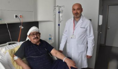 ‘Delirten hastalık’ yüzünden 28 dişini çektirdi, şifayı Türkiye’de buldu