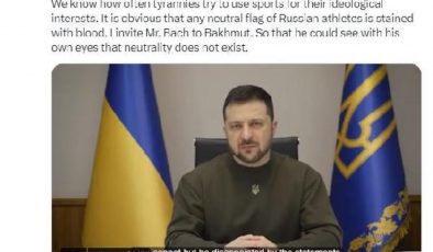 Zelenski: Rus sporcuların tarafsız bayrağı kanla lekelenmiştir