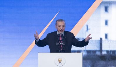 Cumhurbaşkanı Erdoğan bir bir sıraladı! İşte AK Parti seçim beyannamesinin en çok konuşulan 5 maddesi